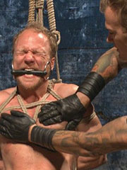 GAY BDSM PORNO FOTOS